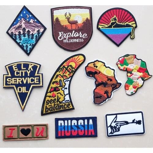 Map Embroidery Patch Iron On Patches Embroidered Patchs Round badge Appliques For Clothing Stickers CX501-510