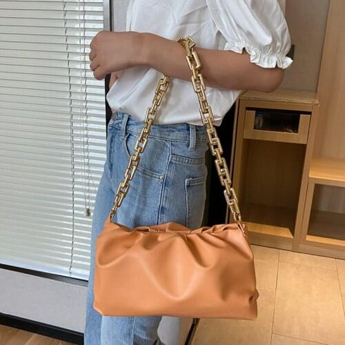 Confident Queen Large Women's Bags