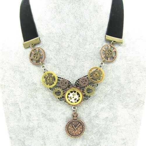 2019 New Original Design Vintage Gears Wing and Clock Drop Short Steampunk Velvet Necklace