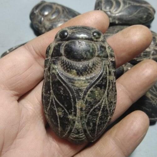 China Hongshan Jade Culture Archaize Absorbable Magnetic Black Iron Meteorite Sculpture Cicada Statue
