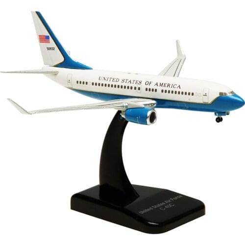 Diecast 1:400 USAF American Airlines Military Aircraft Boeing 737-700 C-40C Simulation Model Desktop Alloy Decorations