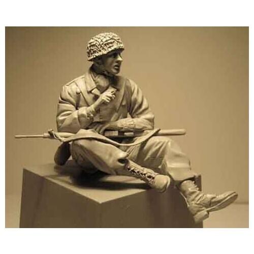 1/16 ancient Infantry sit and rest (NO BASE ) Resin figure Model kits Miniature gk Unassembly Unpainted