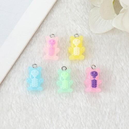 20 Pcs Skull Gummy Bear Charms Flatback Resin Pendant Jewlery Findings For Earring Necklace Diy Making
