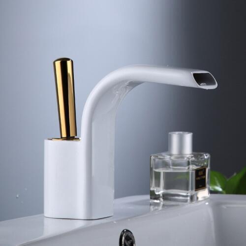 Waterfall Basin Faucets Black Gold/White Chrome Brass Bathroom Faucet Single Hole Cold and Hot Water Tap Basin Faucet Mixer Taps
