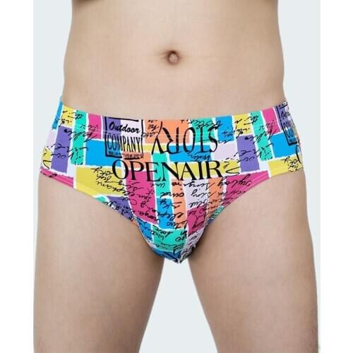 Mens ice silk printed briefs are soft and comfortable, low waist U-convex sexy fashion student youth