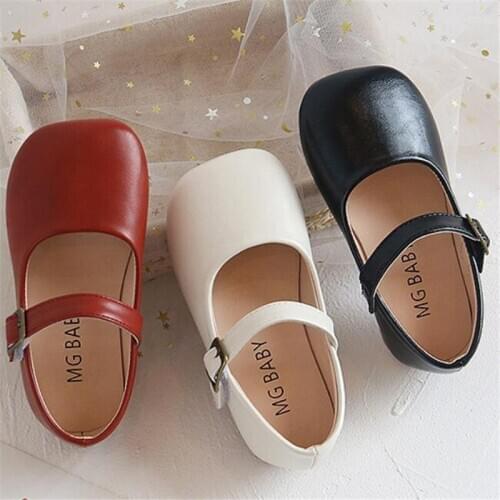 2021 Girls sweet Fashion square head leather shoes PU Comfortable Soft sole baby flat shoes classic style Princess Single shoes
