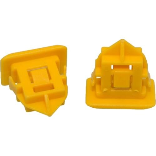 10Pcs Car Guard Plate Snap Clip Fastener Lower Door Side Skirt Edge Beam Bottom Edge Plastic Rivets For Volvo S40 C30 S80 S60