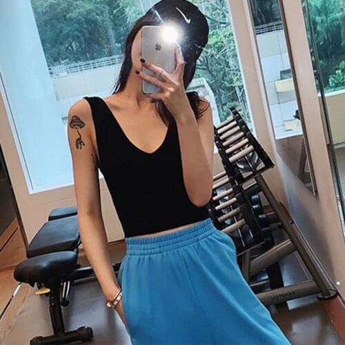Ladies sexy short bottoming Knitted camis comfortable breathable sexy deep V slim slimming solid color beauty back camis 2021