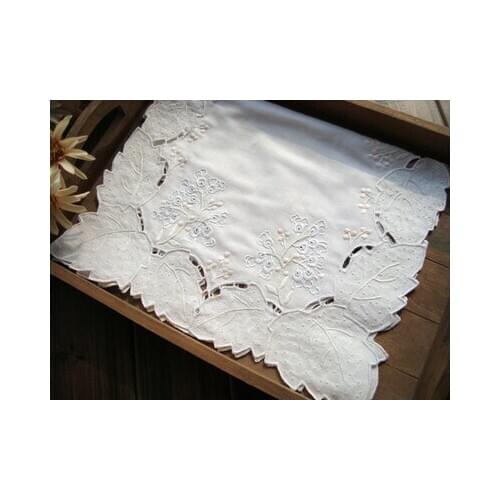 32 cm wide *47 cm long ) 2015 High quality heavy embroidered beige cotton rectangular mat