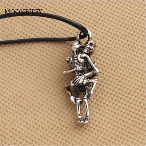 Men Infinity Black Stainless Steel Love Necklace Couple Skulls Hug Chain Pendant necklace Fine Jewelry Gifts