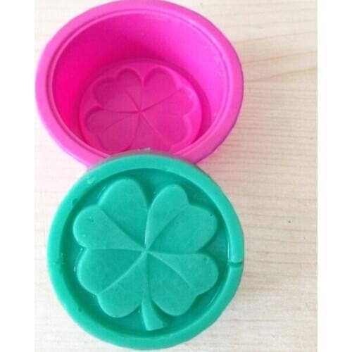 3D Handmade DIY Silicone Mold Soap Mold Fondant Cake Decorating Tools Soap Making Random Color