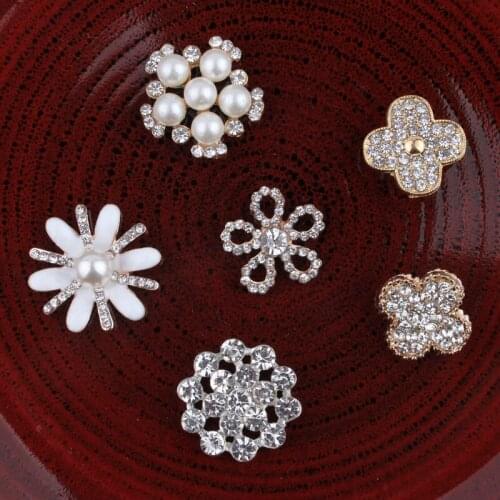 120PCS Handmade Vintage Metal Decorative Buttons Crystal Pearl Flower Center Alloy Flatback Rhinestone Buttons Craft Supplies