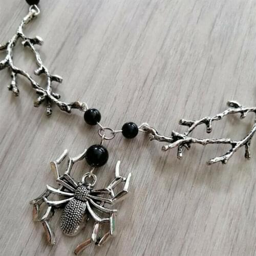 Evil Spider Pendant Necklace Gothic Exaggerated Punk Style Witch Necklace Fashion Jewelry Gift