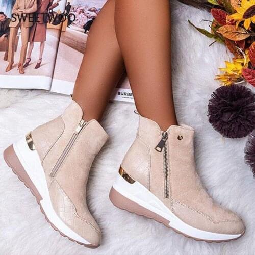 Plus Size Warm Plush Winter Chunky Sneakers Ankle Boots Women Shoes Ladys Zipper Buckle Thick Sole Platform