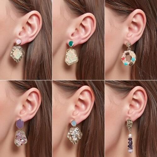 Retro Earrings for Women Colorful Natural Crushed Stone Geomatric Stud Earrings Women Ear Stud Earrings Femme Earings Jewelry