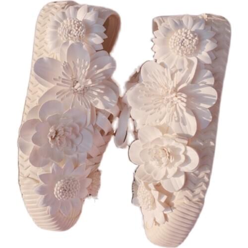 Sweet Flower White Canvas Women Sneakers Casual Shoes Ladies Wedding Flats 2021 Spring Fashion Female Trainers Tennis Femme