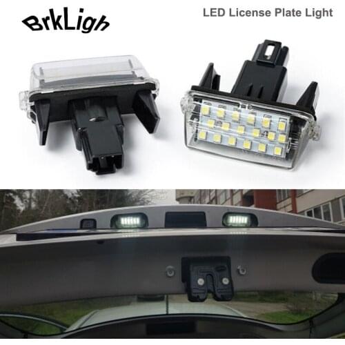 2Pcs Canbus LED License Plate Lights Number Lamps Auto Parts For Toyota Vios Verso Voxy Levin Avensis Camry Corolla Highlander