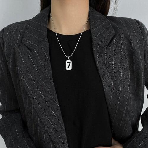 Simple ins titanium steel number 7 necklace for men and women hip-hop tide pendant short clavicle chain personalized necklace