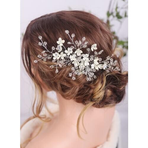 Bride Wedding Hair Comb Accessory Beaded Hair Piece Flower Bridal Headdress Bridal Headpiece for Bride