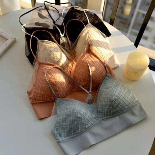 French lace beautiful back underwear female sexy V-neck thin shoulder strap wrapped in chest strap without steel ring one cup