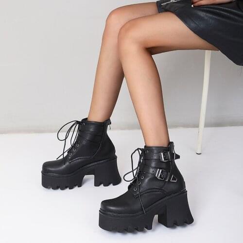 Large Size Martin Boots Double Metal Belt Buckle Punk Style Street Trend Womens Boots Neutral Style Short Plush Ankle Boots