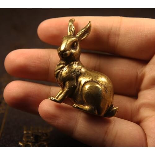 Antique Solid copper Zodiac Lucky rabbit Statue Ornament Vintage Copper Animal rabbit Key chain Figurine Office Desk Decoration