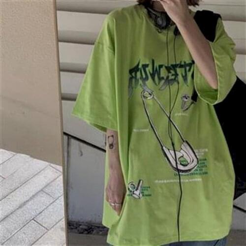 Womens Oversized T-shirt Pin Creative Printing Avocado Green Summer O-Neck Basic Korean Harajuku P2k Punk Goth Couple Top Emo