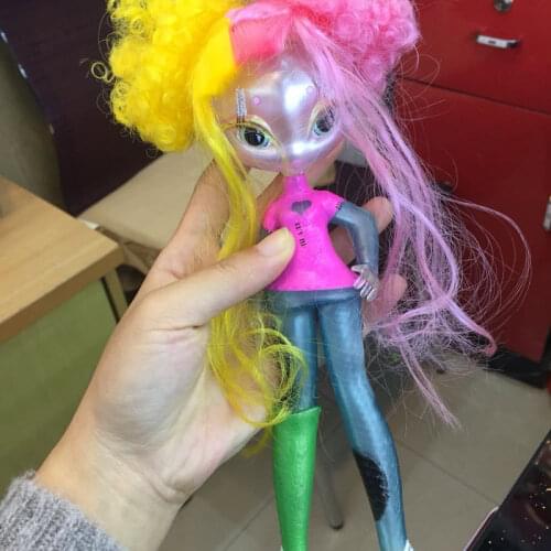 1 pc Genuine Brand novi star doll Una Verse Ari Roma Alien with clothes FANTASY monster toy for girl princess doll gift