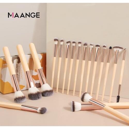 MAANGE Wooden Handle Brush KIts Foundation Powder Concealer Eyeshadow Cosmetic Brush Blending Natural Make Up Brushes Set
