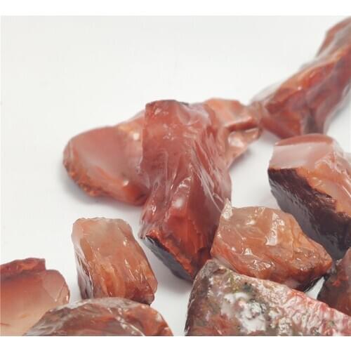 Natural Red Agate Gravel Specimen Natural Crystal Energy Quartz Color Agate Healing Stone Fish Tank Home Decor