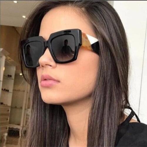 White Square Sunglasses Women Oversized Square Sun Glasses Female Designer Brands Luxury Big Thick Frame Trendy Eyewear UV400