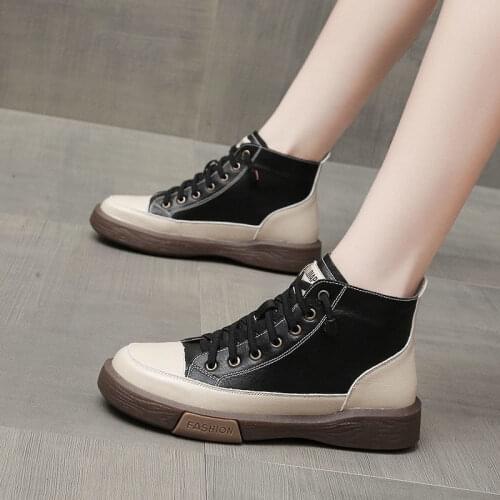 Autumn Womens Shoes New Real Soft-soled White Shoes Student Flat-bottomed High-top Casual Breathable Wear-resistant Sneakers
