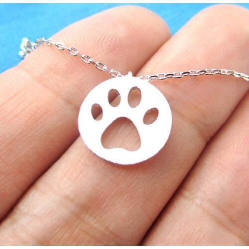 Daisies Dog Paw Necklace Print Dye Cut Coin Shaped Animal Charm Pendant in Gold Silver Necklaces for women girls Jewelry 30pcs