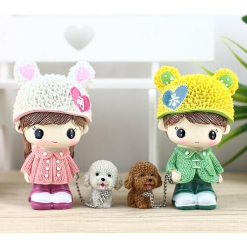 Adorkable walking dog couple doll creative home resin decoration crafts ornaments ins heart gift cute car accessories