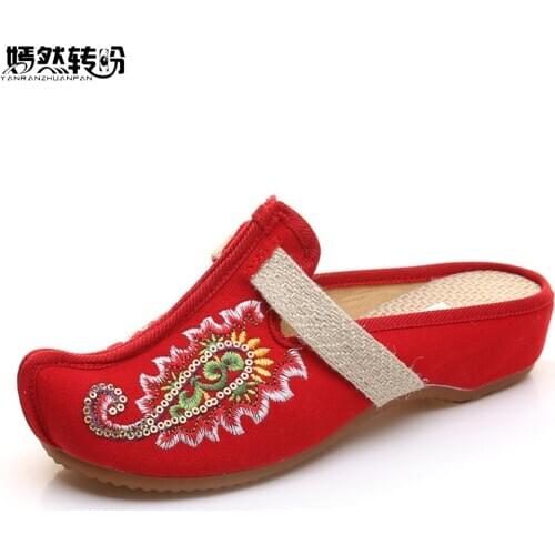 Vintage Women Slippers Shoes Thailand Linen Chassis Flowers Embroidered Old BeiJing Sandals Slippers Big Size 41