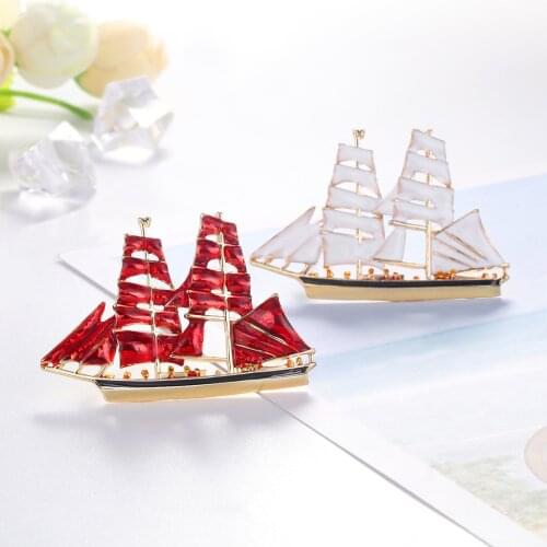 Big Red Sailboat Brooches Women Alloy Enamel Boat Brooch Pins Gifts