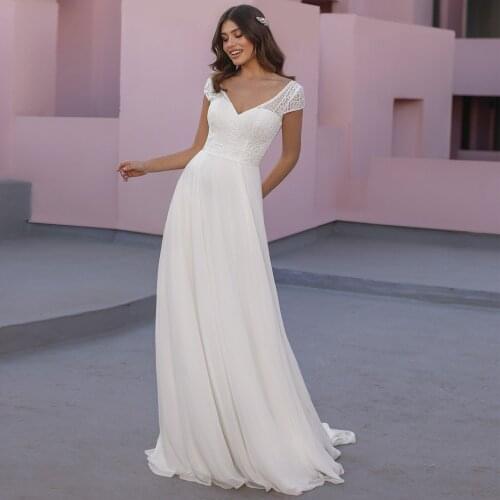 Elegant Chiffon A-Line V-Neck Wedding Store Short Sleeve Wedding Dress 2021 Lace Appliques Backless Bridal Gowns