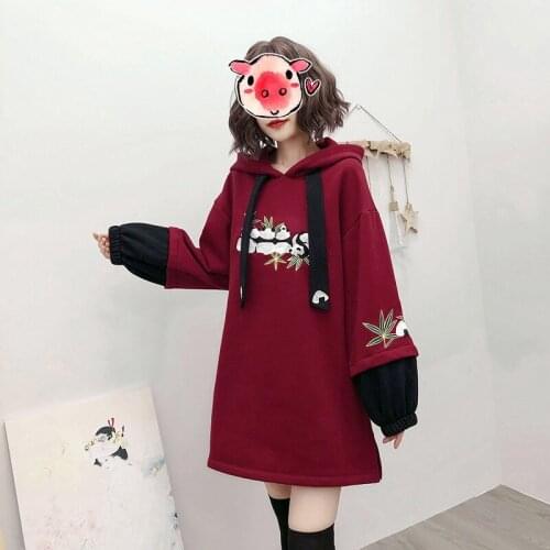 Red Long Hooded Sweatshirt Panda Embroidery Cotton Hoodies For Women Casual Thick Pullovers Loose Hoodies For Teen Girls KK3635