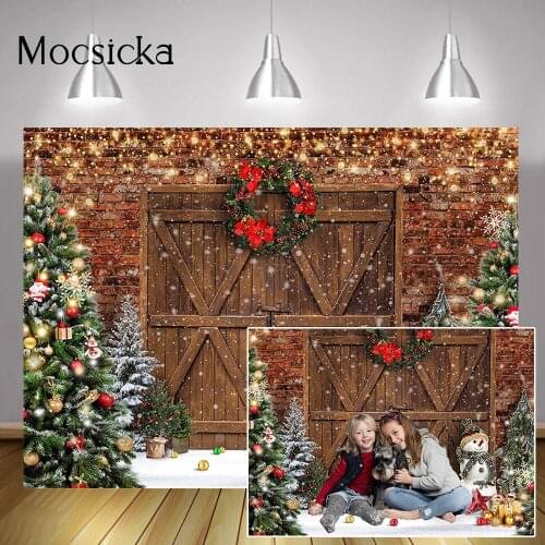 Winter Retro Rustic Door Photography Christmas Trees Snow Newborn Birthday Portrait Backdrop Snowman Wreath Brick Wall Photo