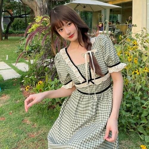 Green Elegant Plaid Dress For Women Slim Lace Korean Cottagecore Vintage Dress Summer 2021 Puff Sleeve Casual Sweet Midi Dress