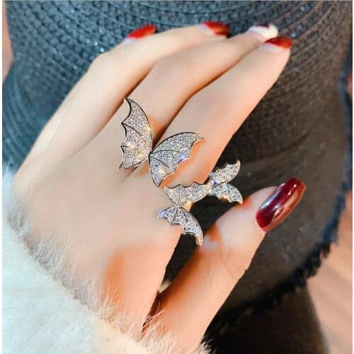 Korean New Design Hot Sale Fashion Jewelry Luxury Copper Inlaid Zircon Ring Asymmetric Butterfly Group Prom Party Ring for Women