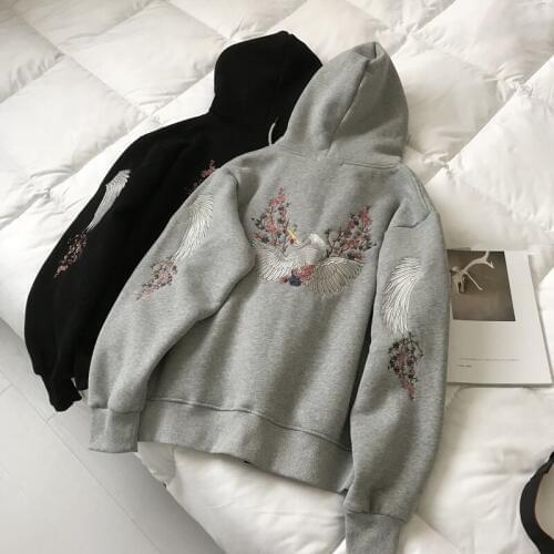 2019 New Autumn Winter Fashion Embroidery Crane Hooded Sweatshirts Women Chinese Style Casual Loose Thick velvet Hoodies Mw765