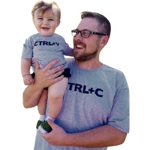 Father Son Clothes Family T-shirts I Love Papa Bear Father Daughter Clothes Newborn Baby Daddy Shirt for The Family Pajama Set