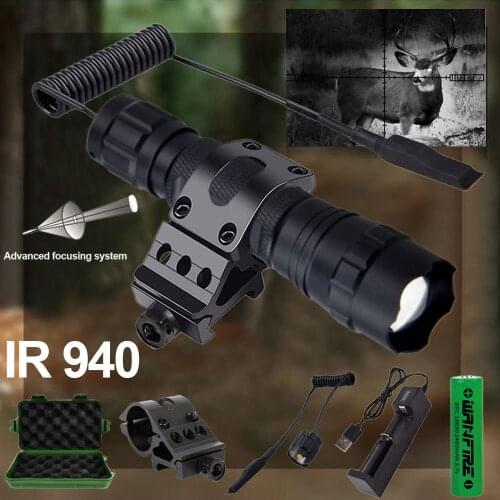 Outdoor lighting self-defense mirror zoom flashlight led strong light long-range telescopic rechargeable flashlight 850/940