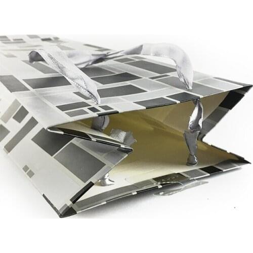 China factory wine bottle paper bag custom design gift with logo