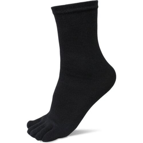 Stock 5 Pairs Stock Men Sports Running Five Finger Toe Socks Elastic Short Soild Socks 2021 New Sports Socks