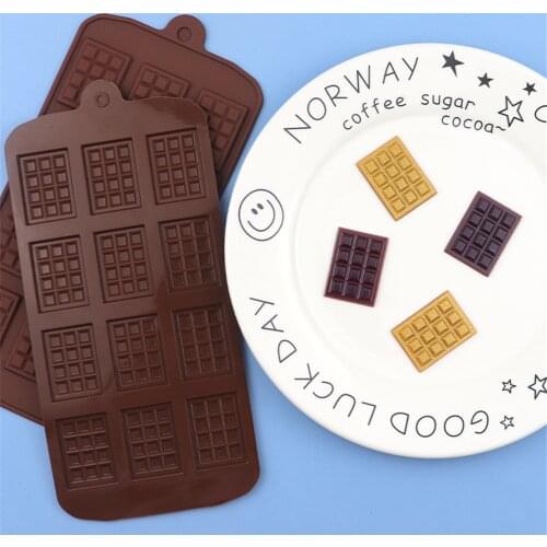 1PCS Silicone Mold 12 Cells Chocolate Mold Fondant Patisserie Candy Bar Mould Cake Mode Decoration Kitchen Baking Accessories
