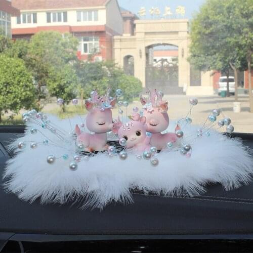 2021 New Arrival High Quality Home Car Office Decoration Gift Creative Deer Center Console Car Decoration