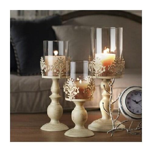 European modern minimalist retro carved hollow metal candlestick wedding table and home decoration Iron crafts