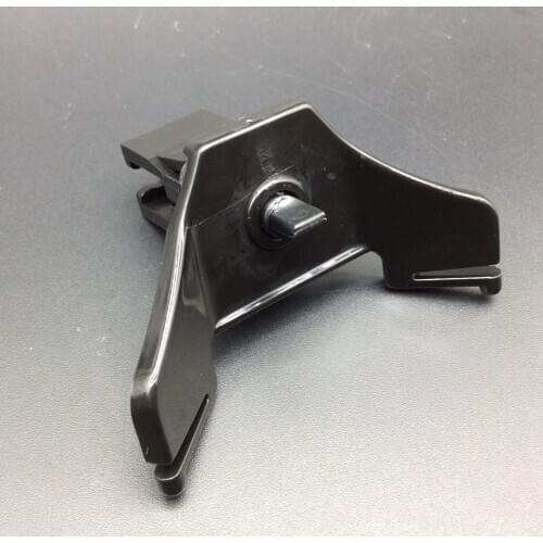 For Mitsubishi Lancer V5 DX3 DX7 Galant refueling cover plate fixing hook fuel tank cover lock door buckle cap